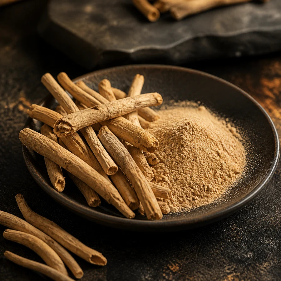 Ashwagandha root and powder